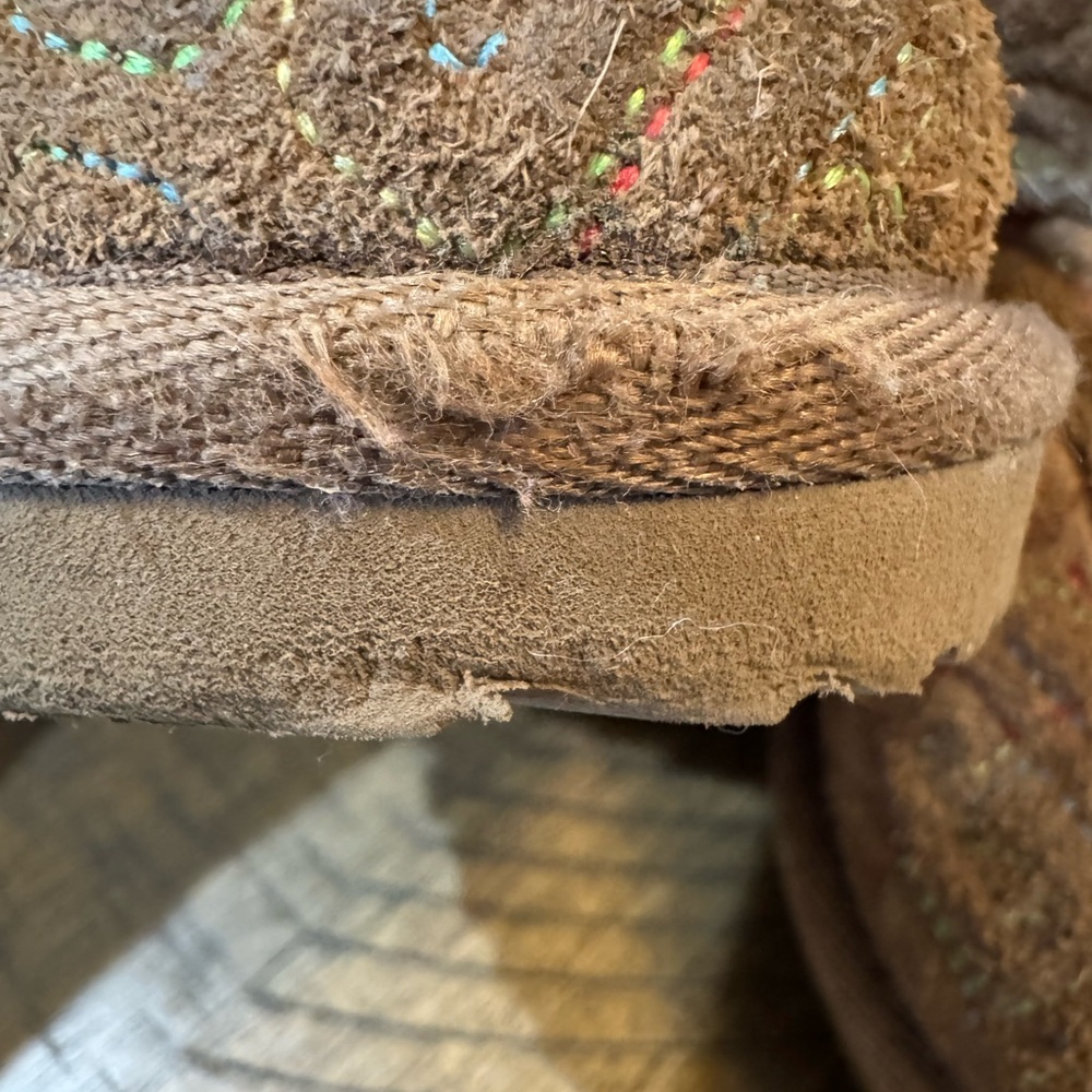 UGG Kids All Over Print Chestnut Boots With Rainbow Stitching - Picture 12 of 12
